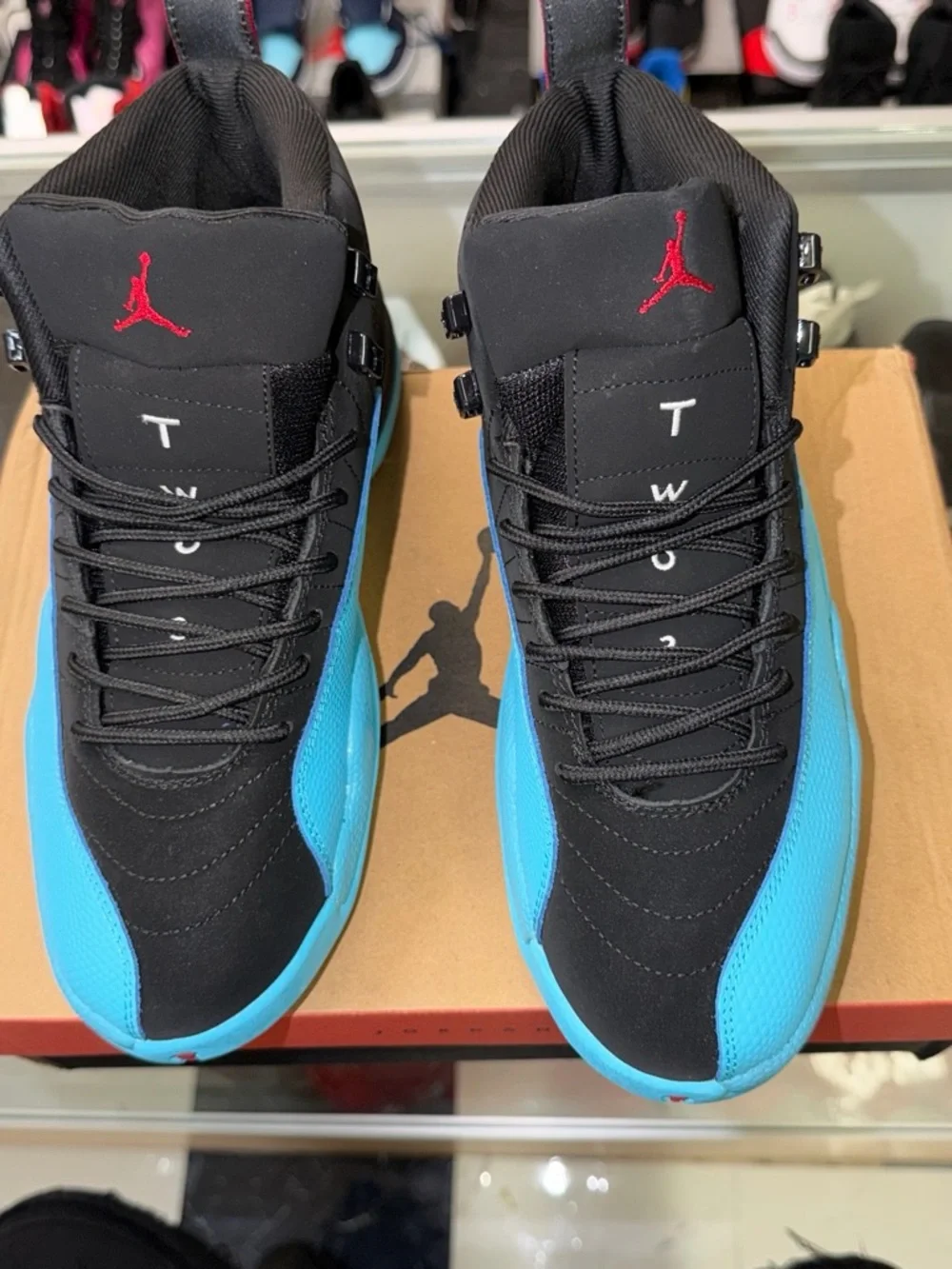 Jordan Men’s Black and Blue Retro Basketball Sneakers